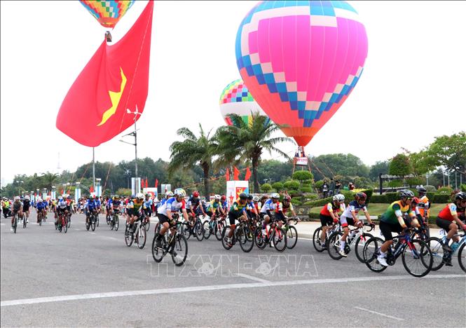 Sôi nổi giải đua xe đạp phong trào Ninh Thuận mở rộng 2025
