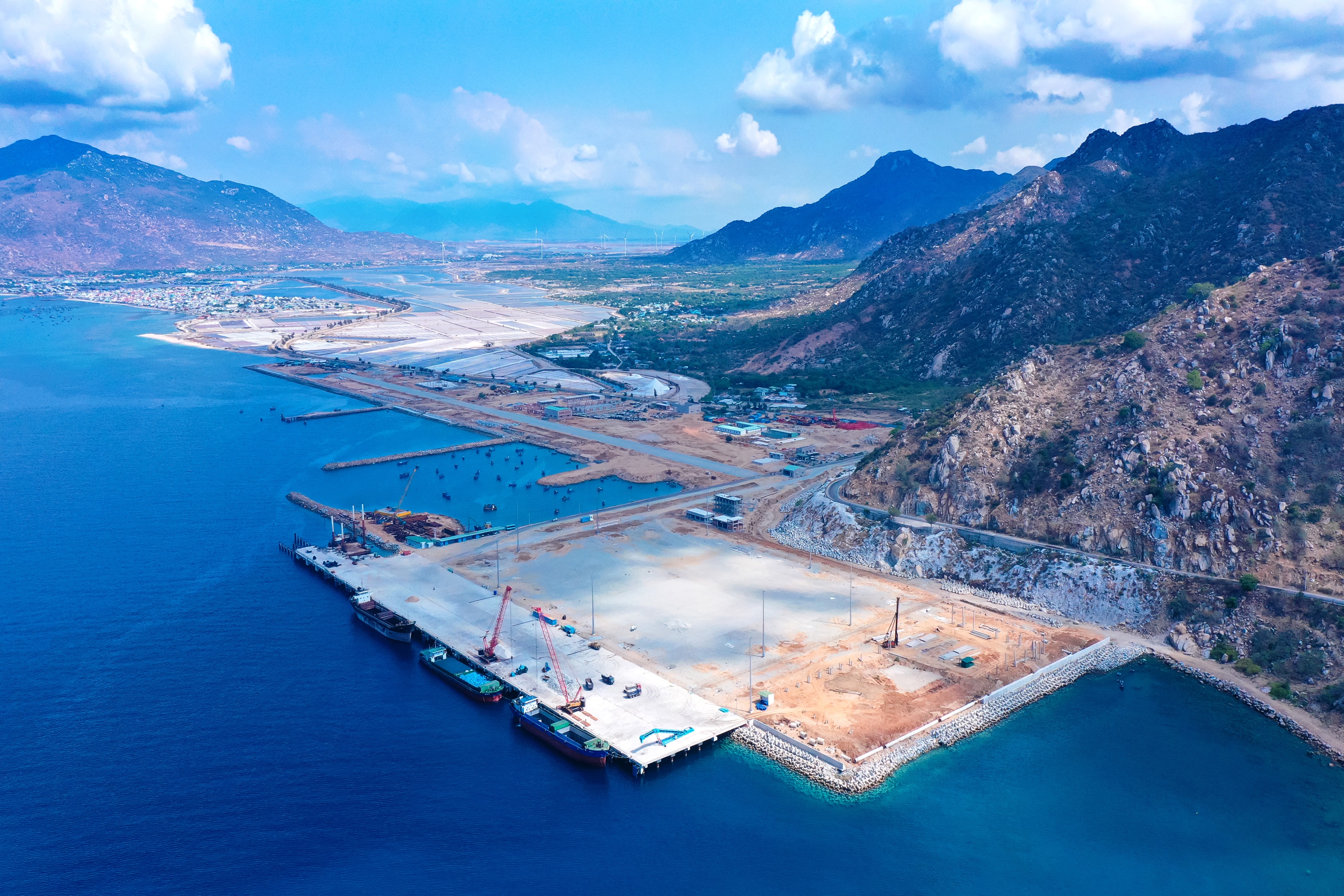 CẢNG BIỂN TỔNG HỢP CÀ NÁ - GIAI ĐOẠN 1