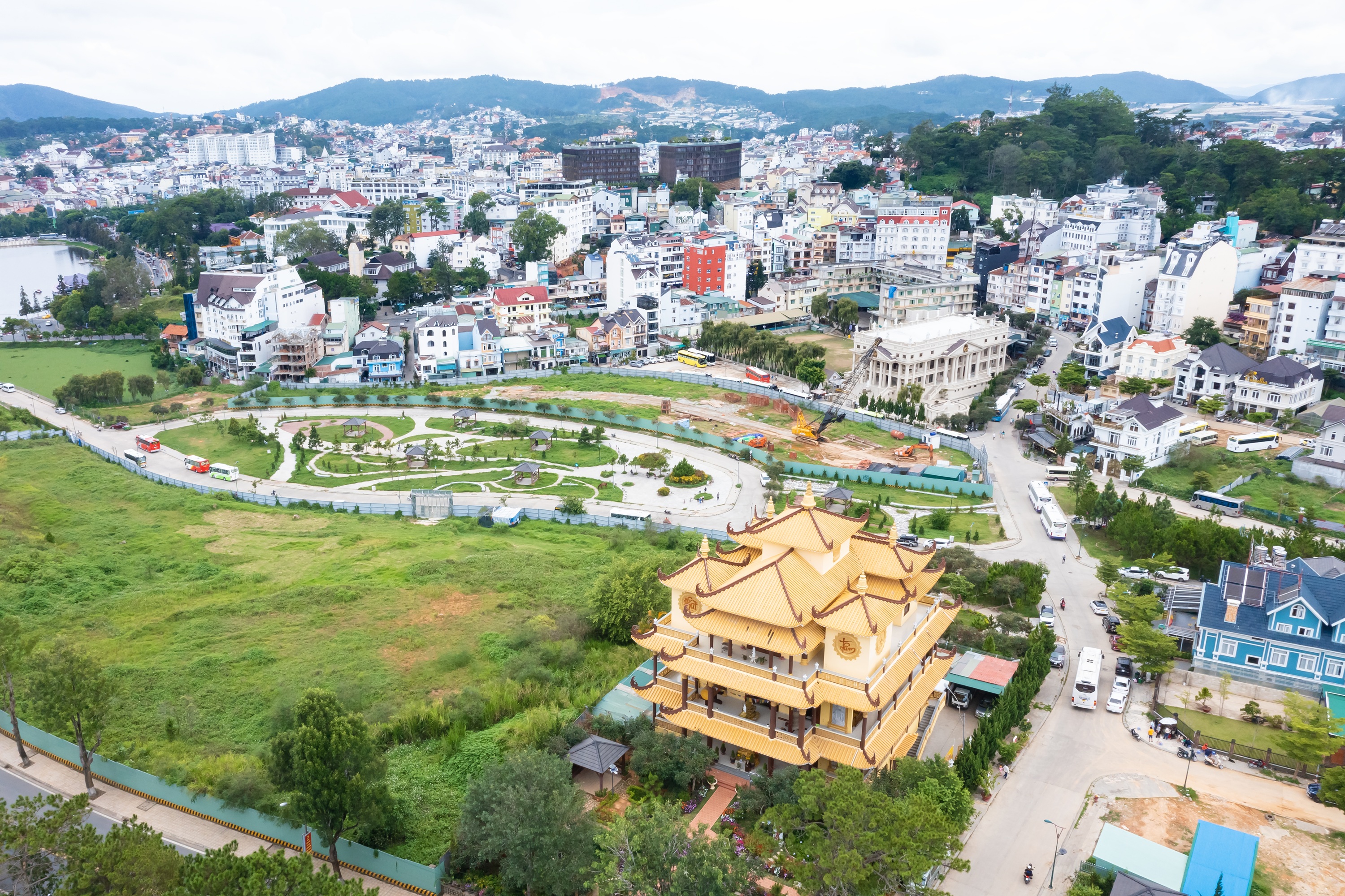 KHU CÔNG VIÊN VĂN HÓA VÀ ĐÔ THỊ ĐÀ LẠT - GOLF VALLEY