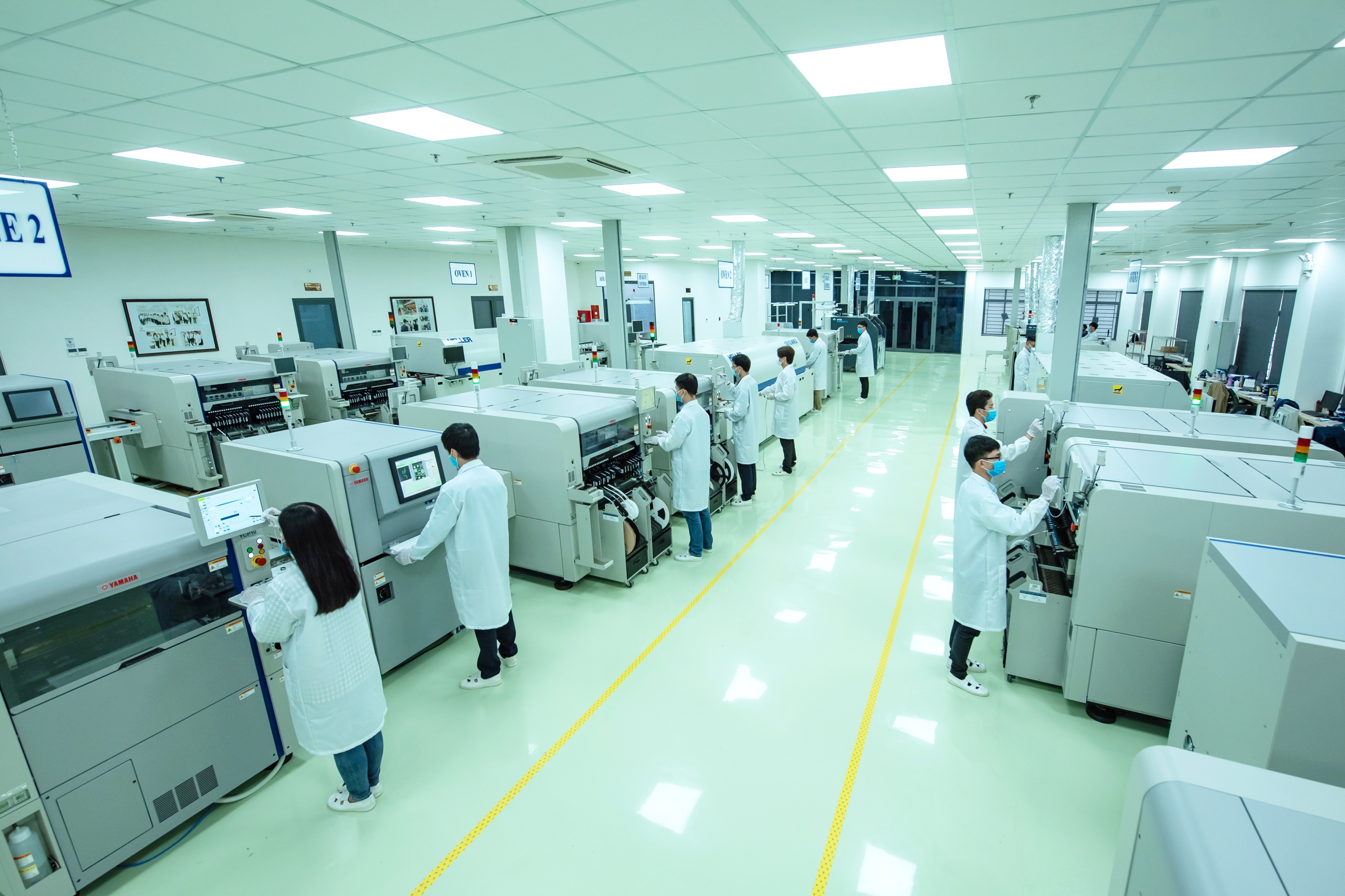 NHÀ MÁY NGHIÊN CỨU, SẢN XUẤT VÀ LẮP RÁP THIẾT BỊ ĐIỆN TỬ CÔNG NGHỆ CAO SMT